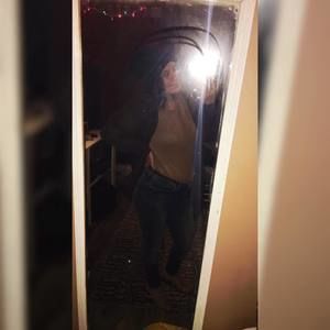 Meet your Posher, Carolina